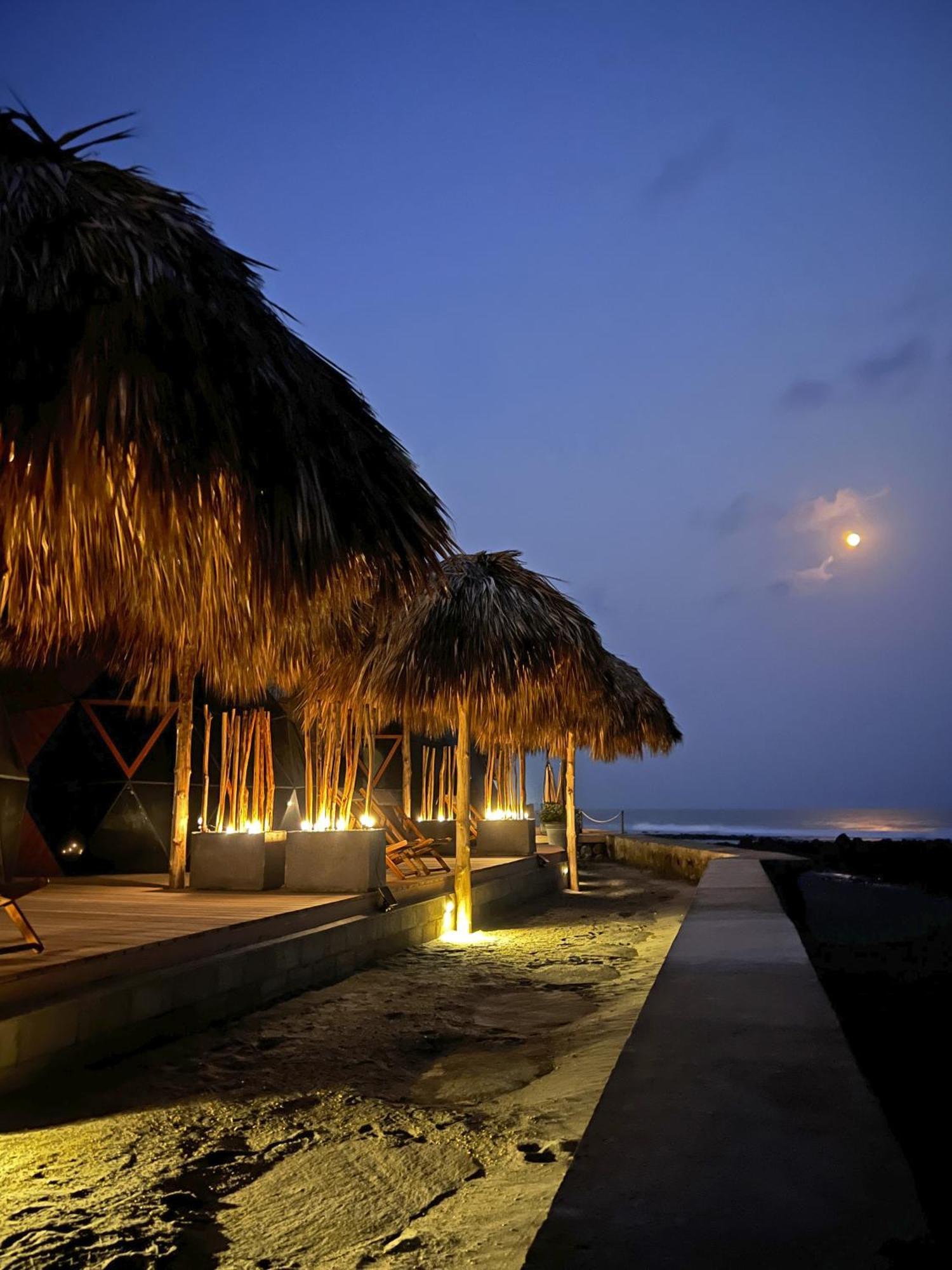 Almare Zonte - Beachfront Glamping Hotel 엘 존테 외부 사진