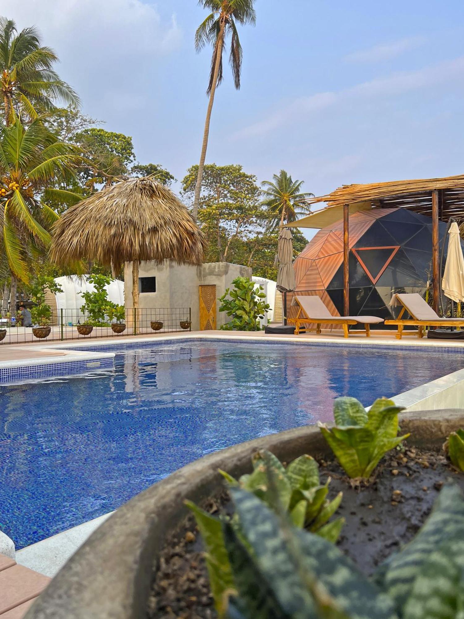 Almare Zonte - Beachfront Glamping Hotel 엘 존테 외부 사진