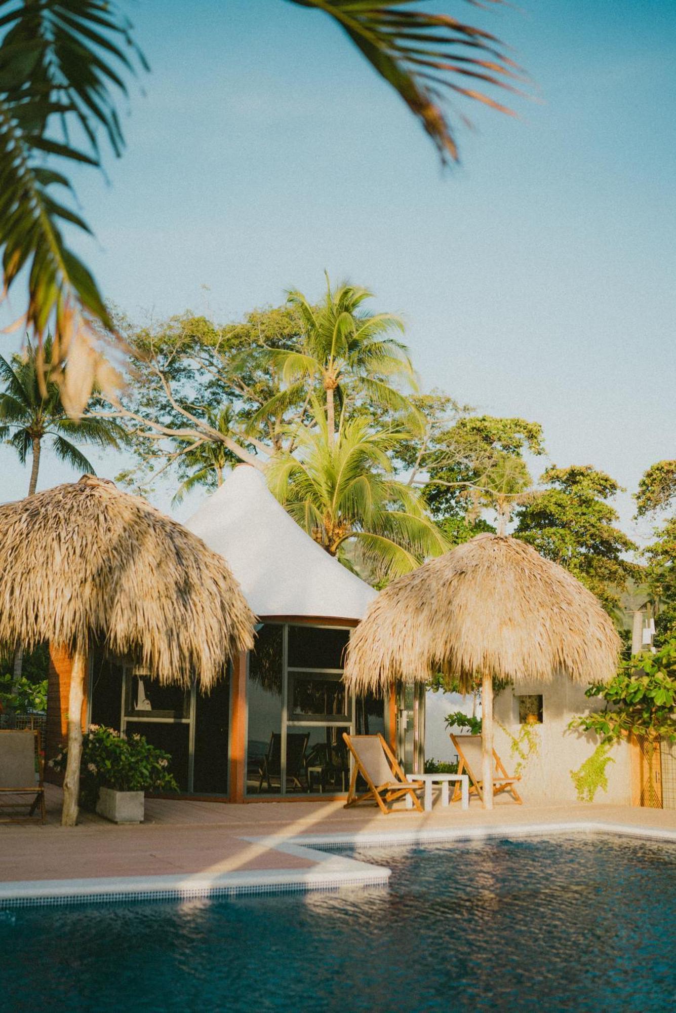 Almare Zonte - Beachfront Glamping Hotel 엘 존테 외부 사진