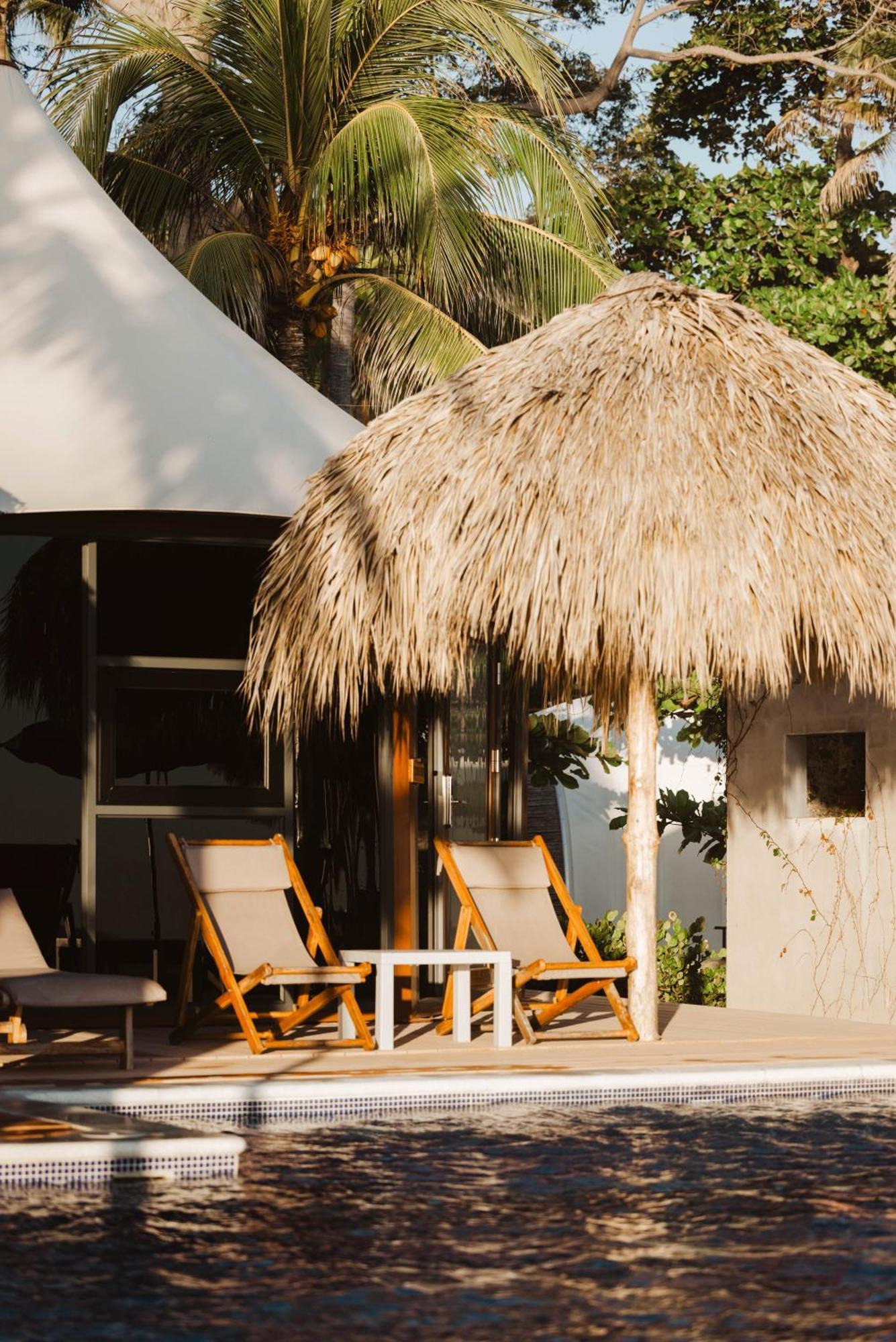 Almare Zonte - Beachfront Glamping Hotel 엘 존테 외부 사진