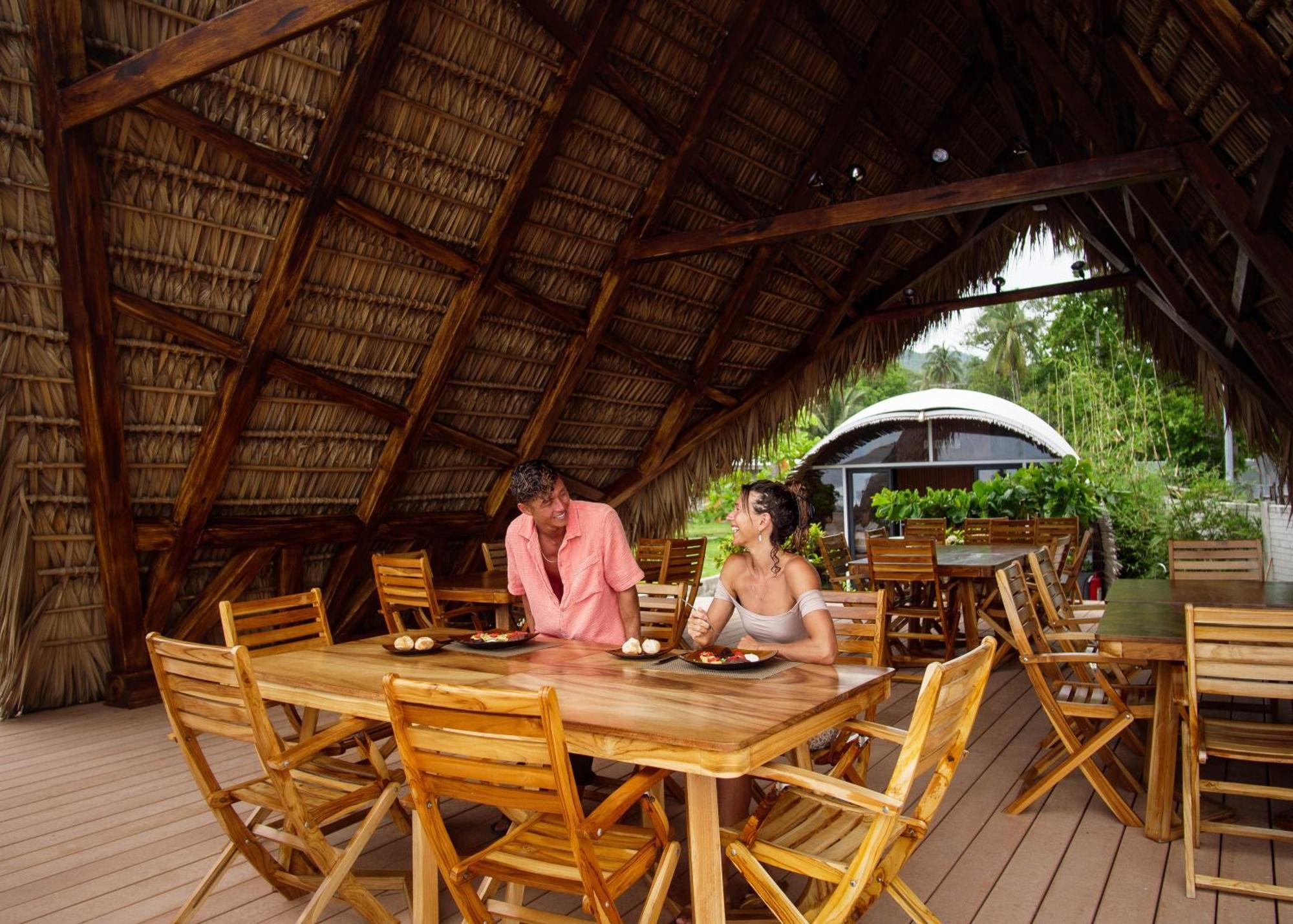 Almare Zonte - Beachfront Glamping Hotel 엘 존테 외부 사진